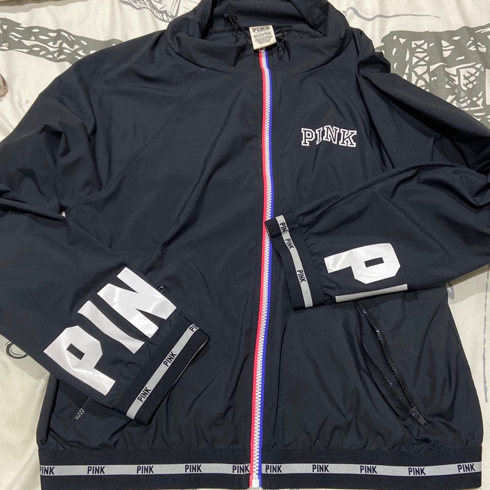 Oversized Nylon/Windbreaker Jacket